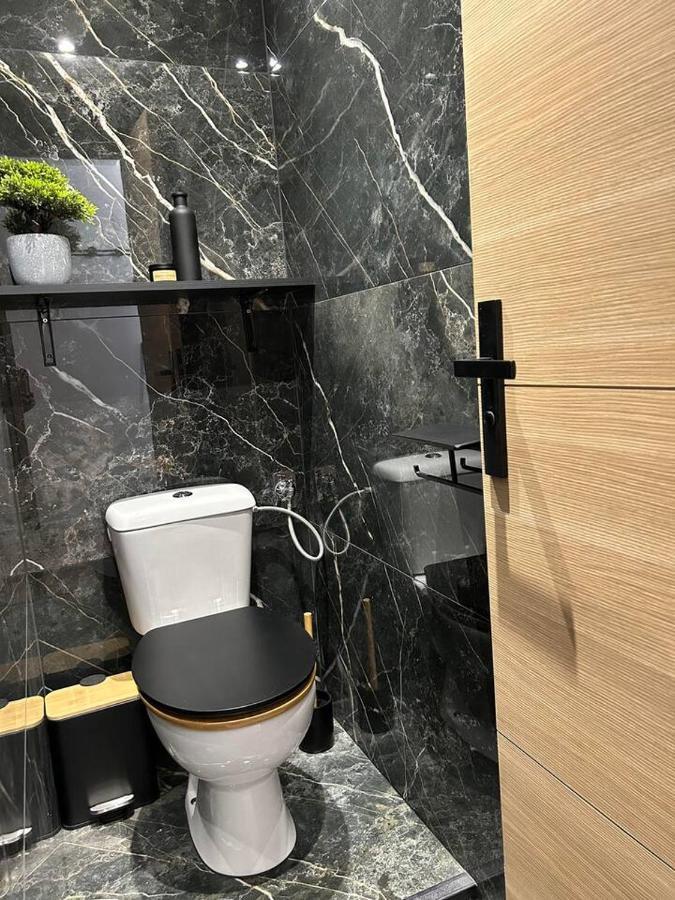 Appartement Jacuzzi 纳博讷 外观 照片
