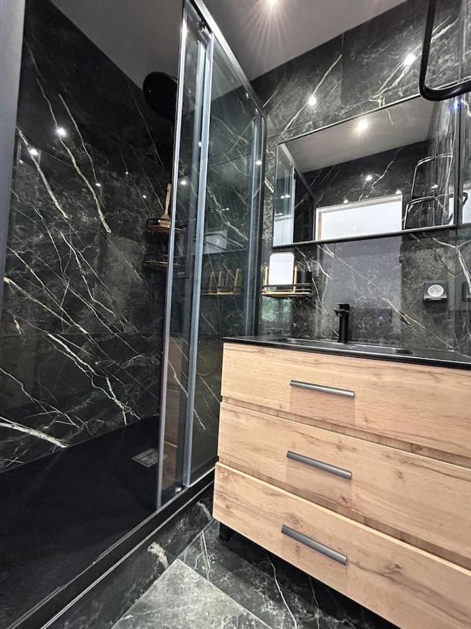 Appartement Jacuzzi 纳博讷 外观 照片